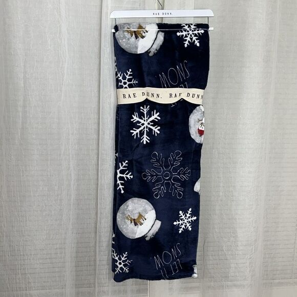 RAE DUNN. By ENCHANTE Navy Oversized Christmas Let It Snow Globe Throw Blanket - Picture 2 of 5